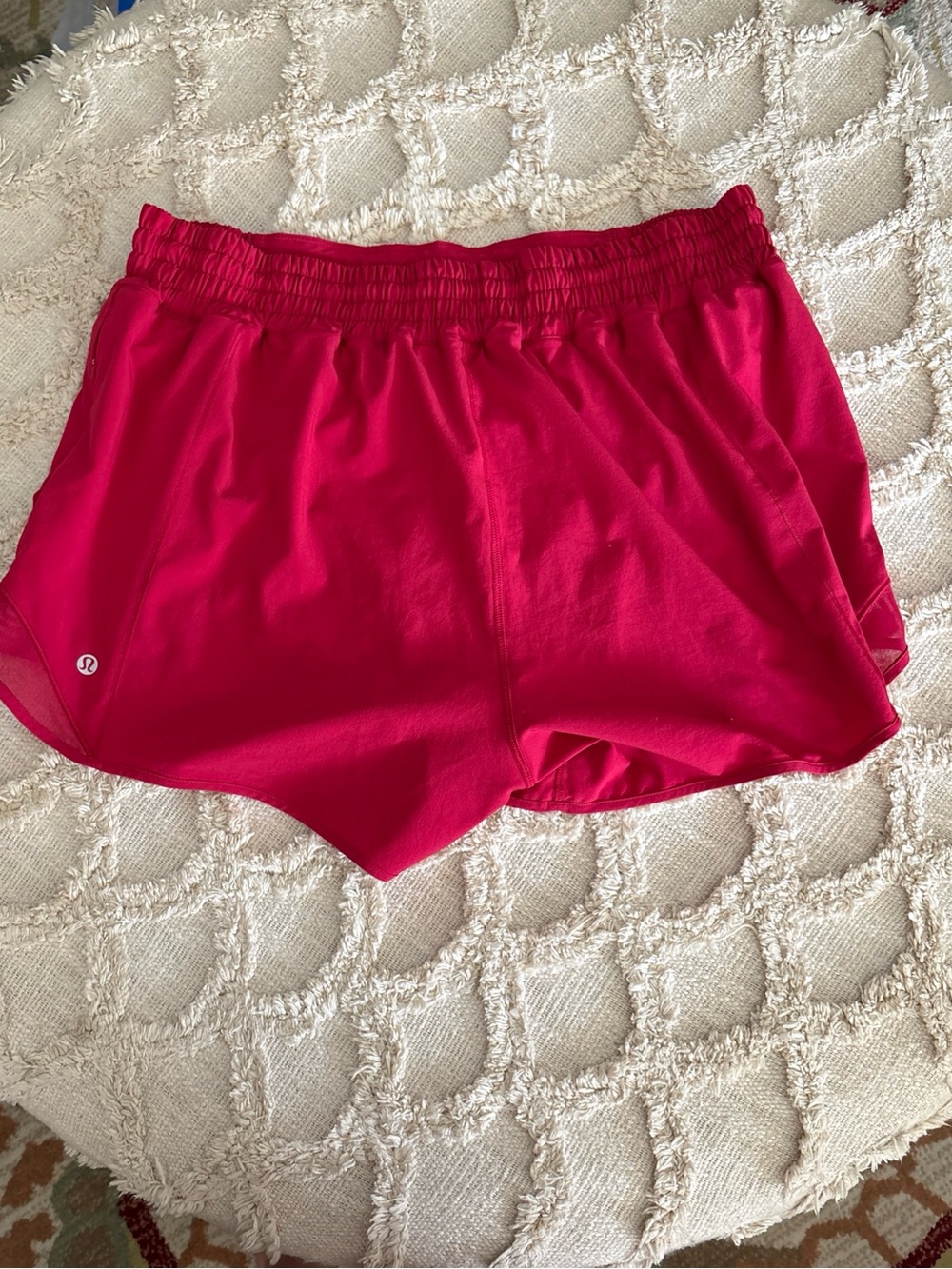 Lululemon Hotty Hot High-Rise Lined Short 4" Pink Dragonfruit Size 14 Running - Picture 2 of 4